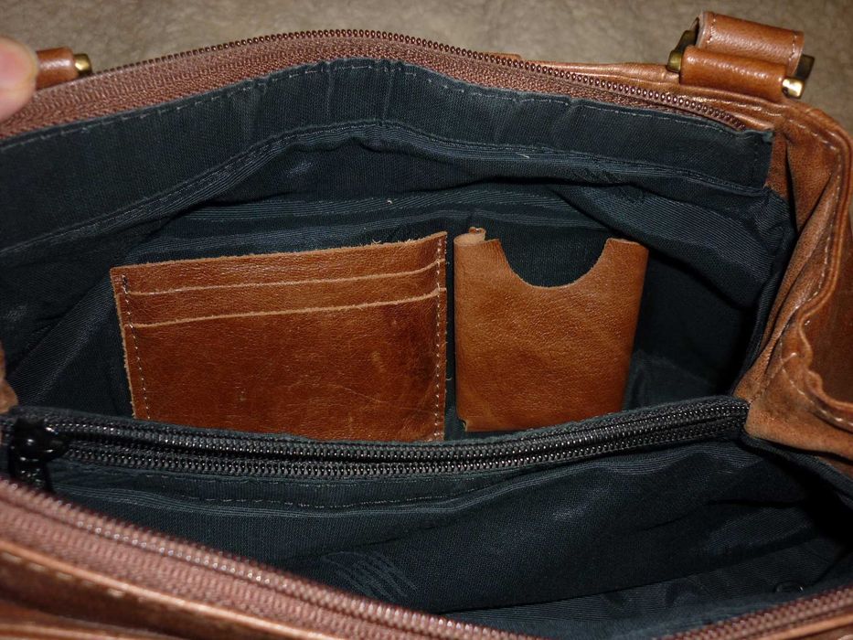 Piękna !!! Vip Collection !!! skóra licowa ! złote okucia !