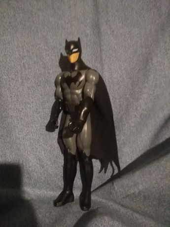 Figurka Batman TM & DC Comics. Mattel.