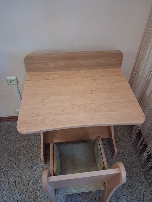 Продам стол + стул