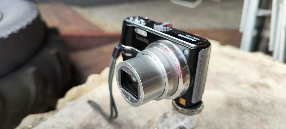 Panasonic Lumix DMC TZ3 TZ2