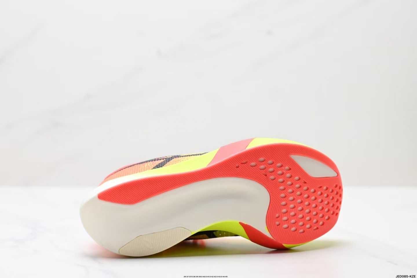 AsicsMetaspeedEdge r.43.5