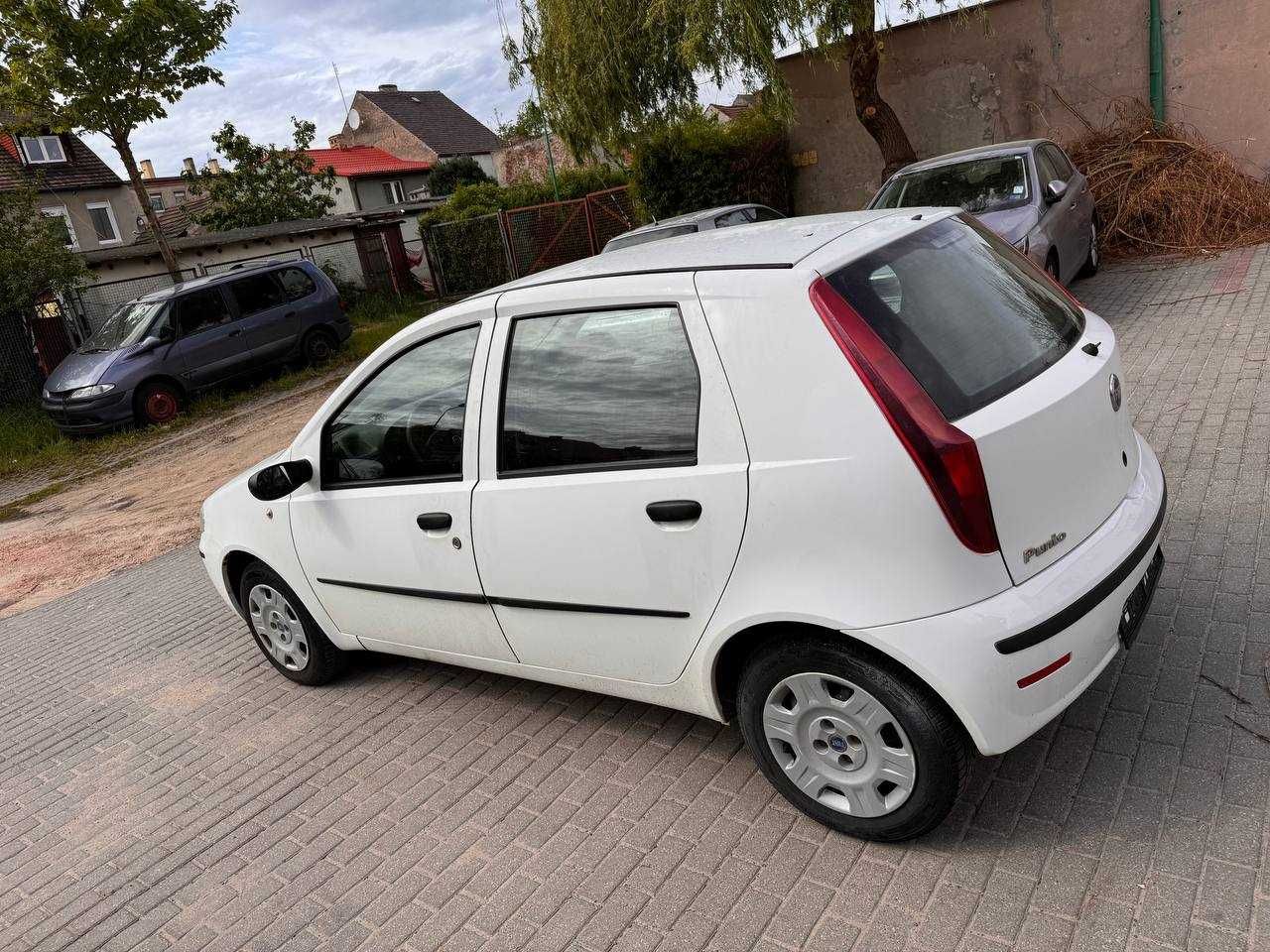 Fiat Punto 2, 1.2 benzyna, 2005r, KSIĄŻKA SERWISOWA, Z NIEMIEC