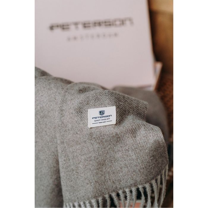 szal gładki damski w ciemnoszarym kolorze - peterson