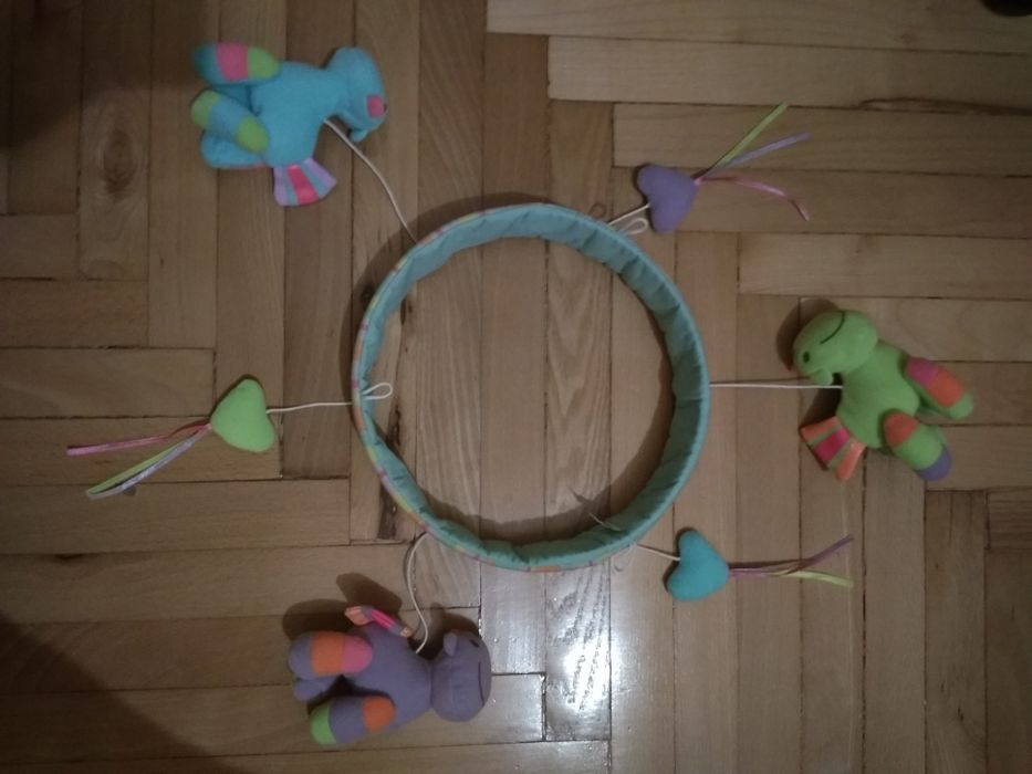 Іграшка у дитяче ліжко,у візочок