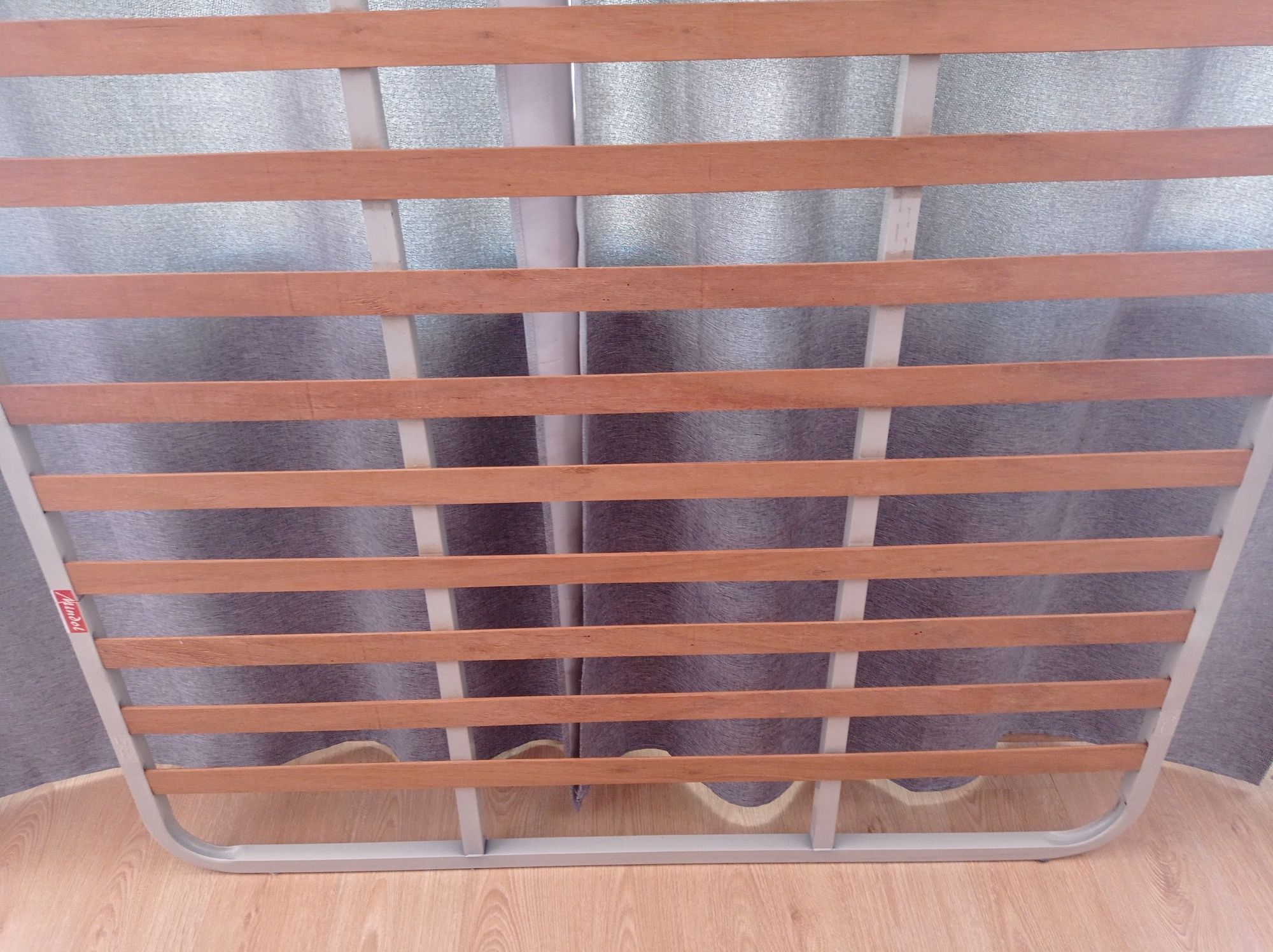 Estrado para cama