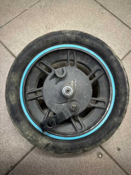 Koło przednie kompletne felga do Motus Scooty 10 2020 (WYSYŁKA GRATIS)