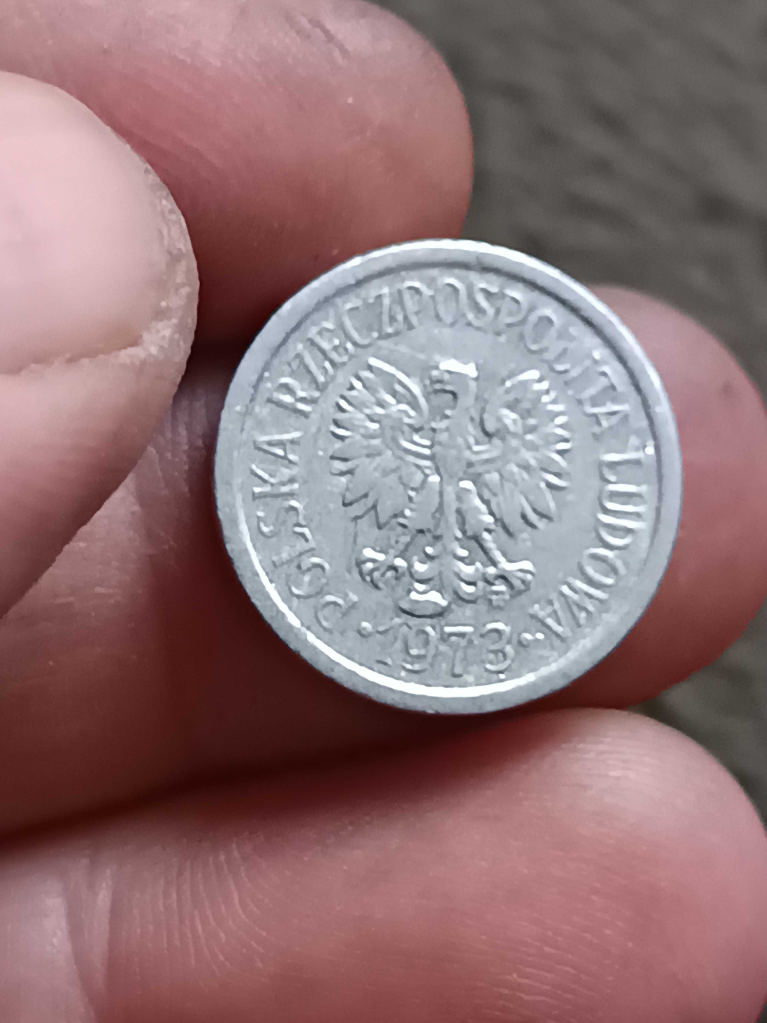 Sprzedam monetę 10 gr 1973 r zzm nalewka pomiędzy szponami