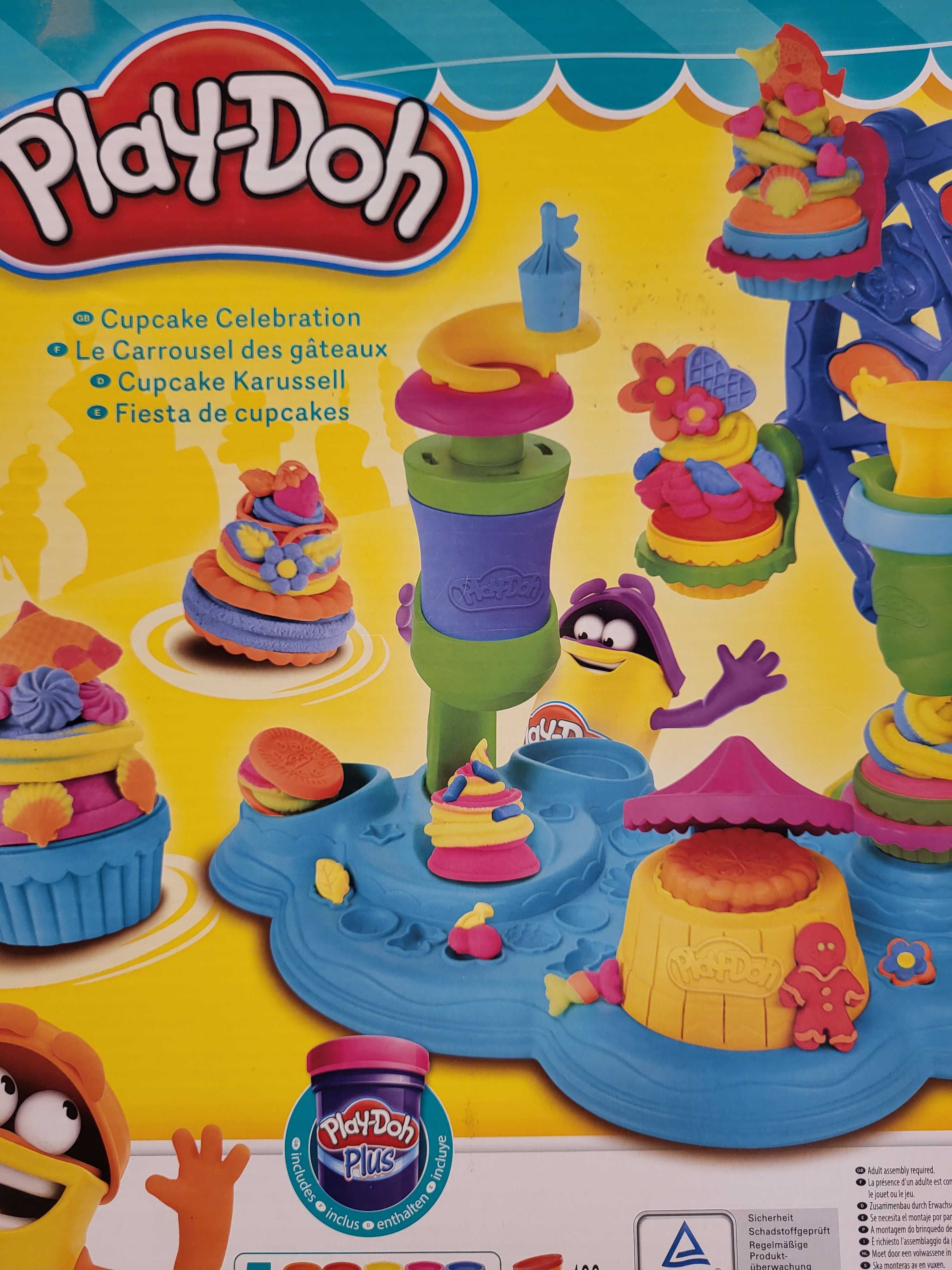 Duży zestaw Karuzela Play-Doh Babeczkowy Festiwal Hasbro