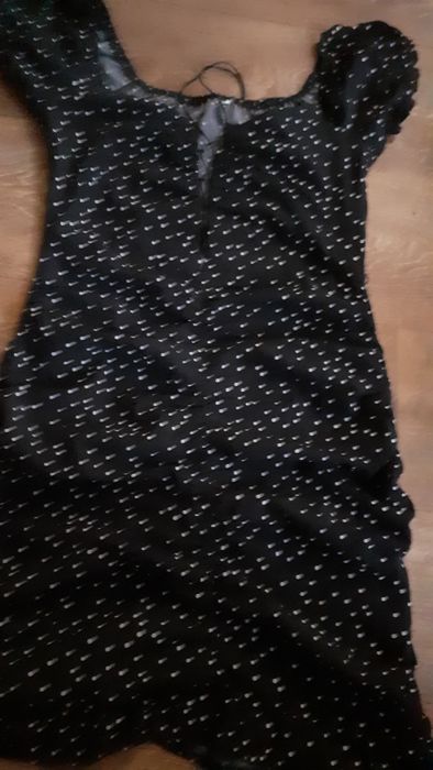 Платье в горошек