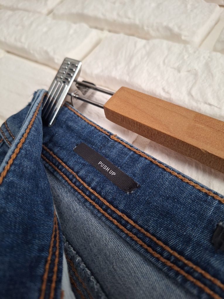 Bershka 36 Rurki Skinny Leg Slim Jeans S