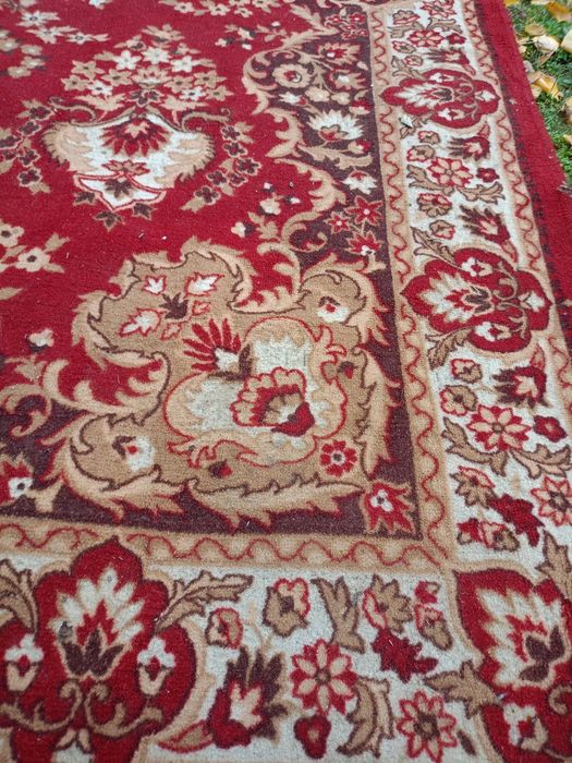 Ковёр почти новый и б/у