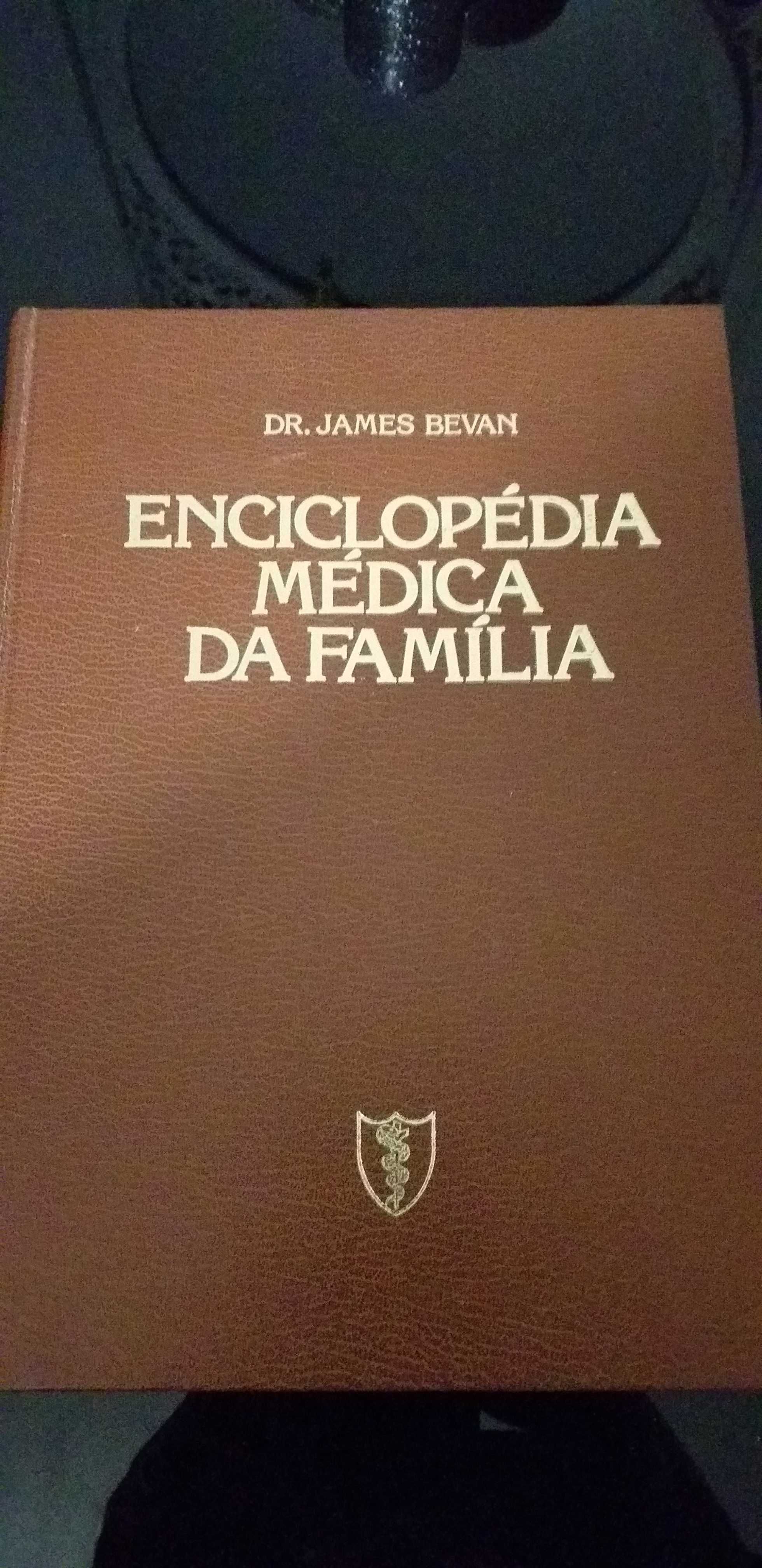 Enciclopedia Médica da Familia