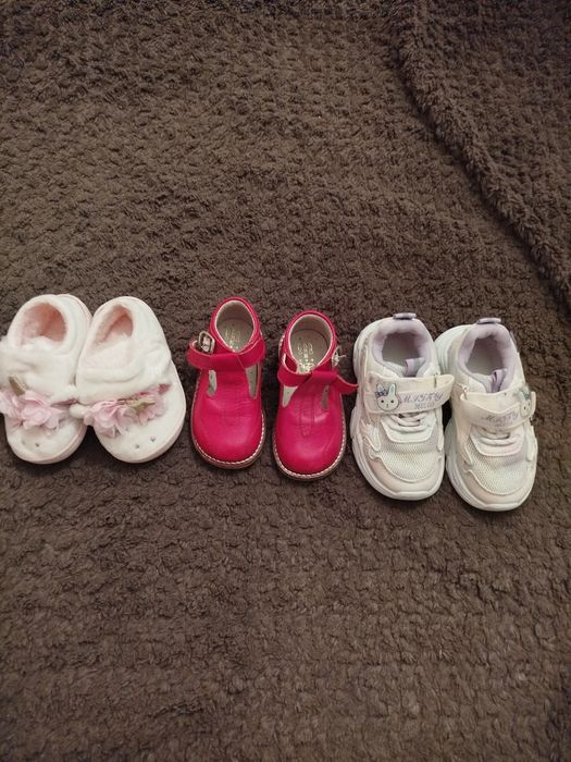 Calçado variado bebé criança