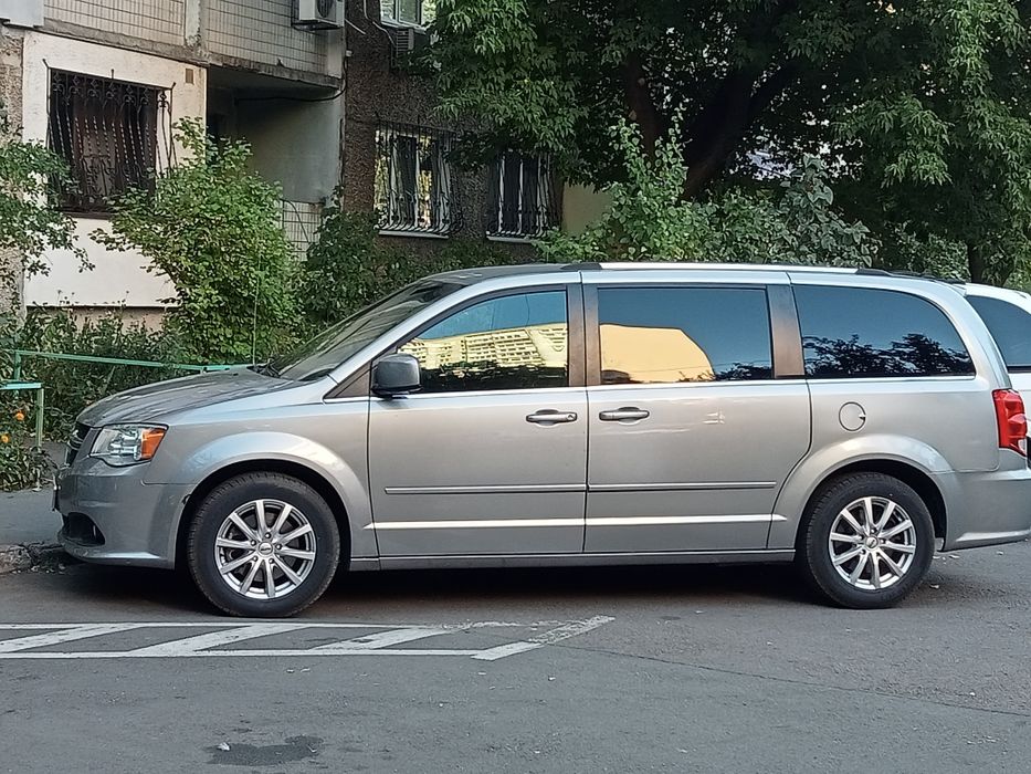 Dodge grand caravan 2017