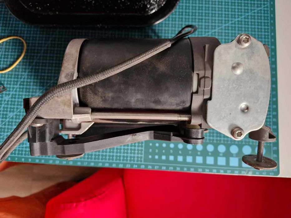 Kompresor zawieszenia Citroen c 4 Grand Picasso