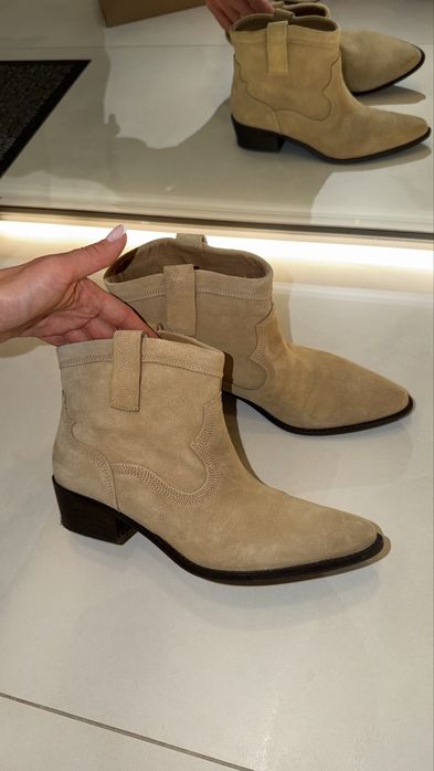 Козаки zara 38 розмір