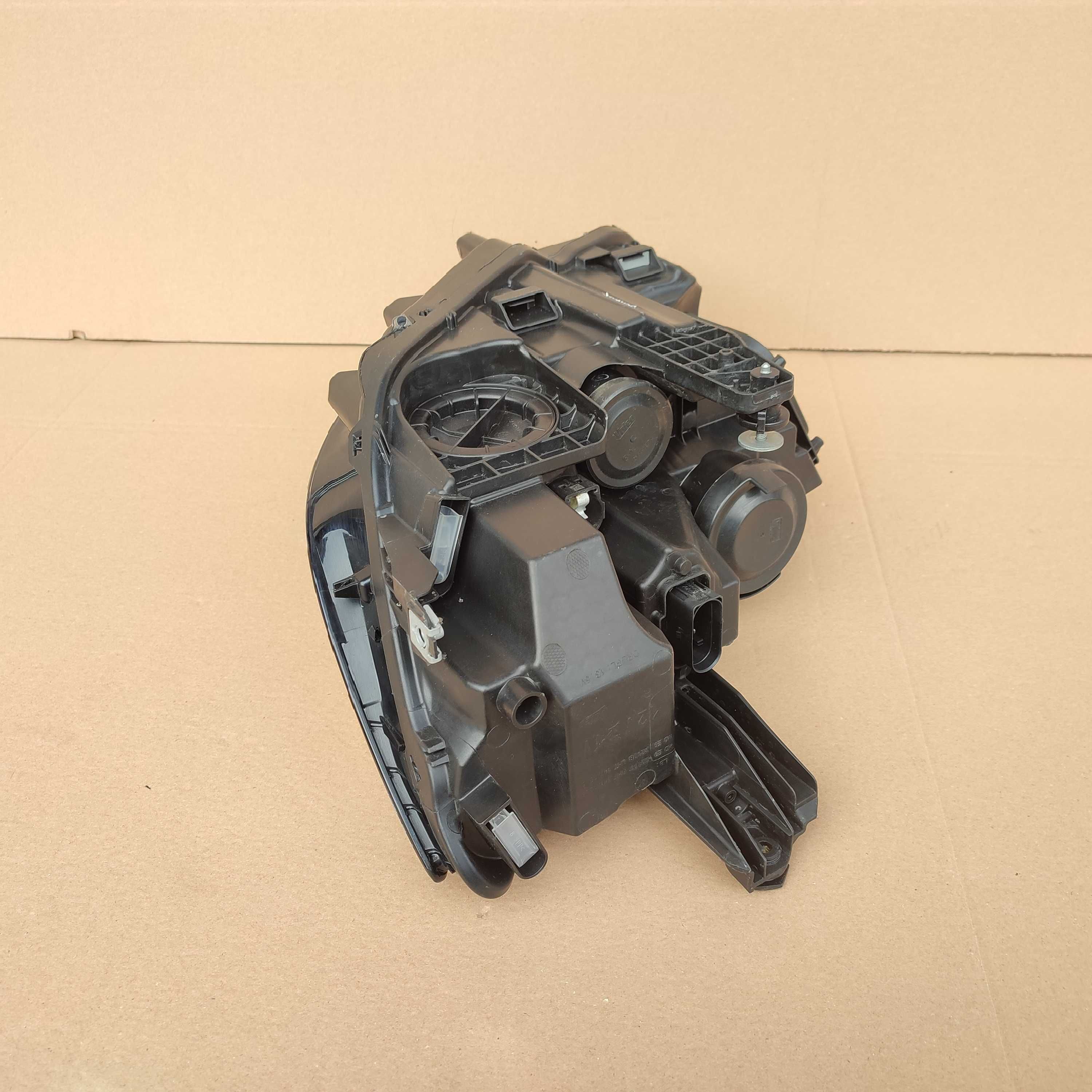 VW Passat B8 lift lampa prawa przód przednia full led 3G1.941.036Q