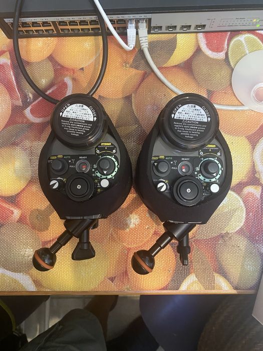 Inon Z-240 Underwater Strobe (Type 4) - Preço unitário