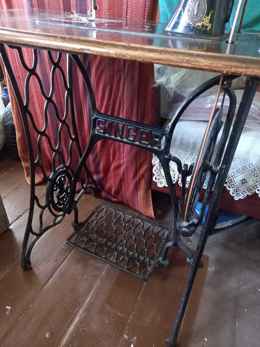 Швейная машинка Зингер рабочая дешево 2999 грн