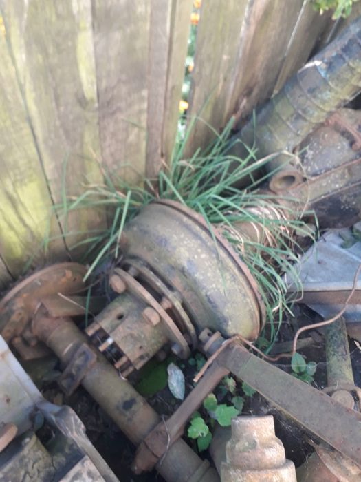 продаеться задній міст газ 51.зіл 157укорочений