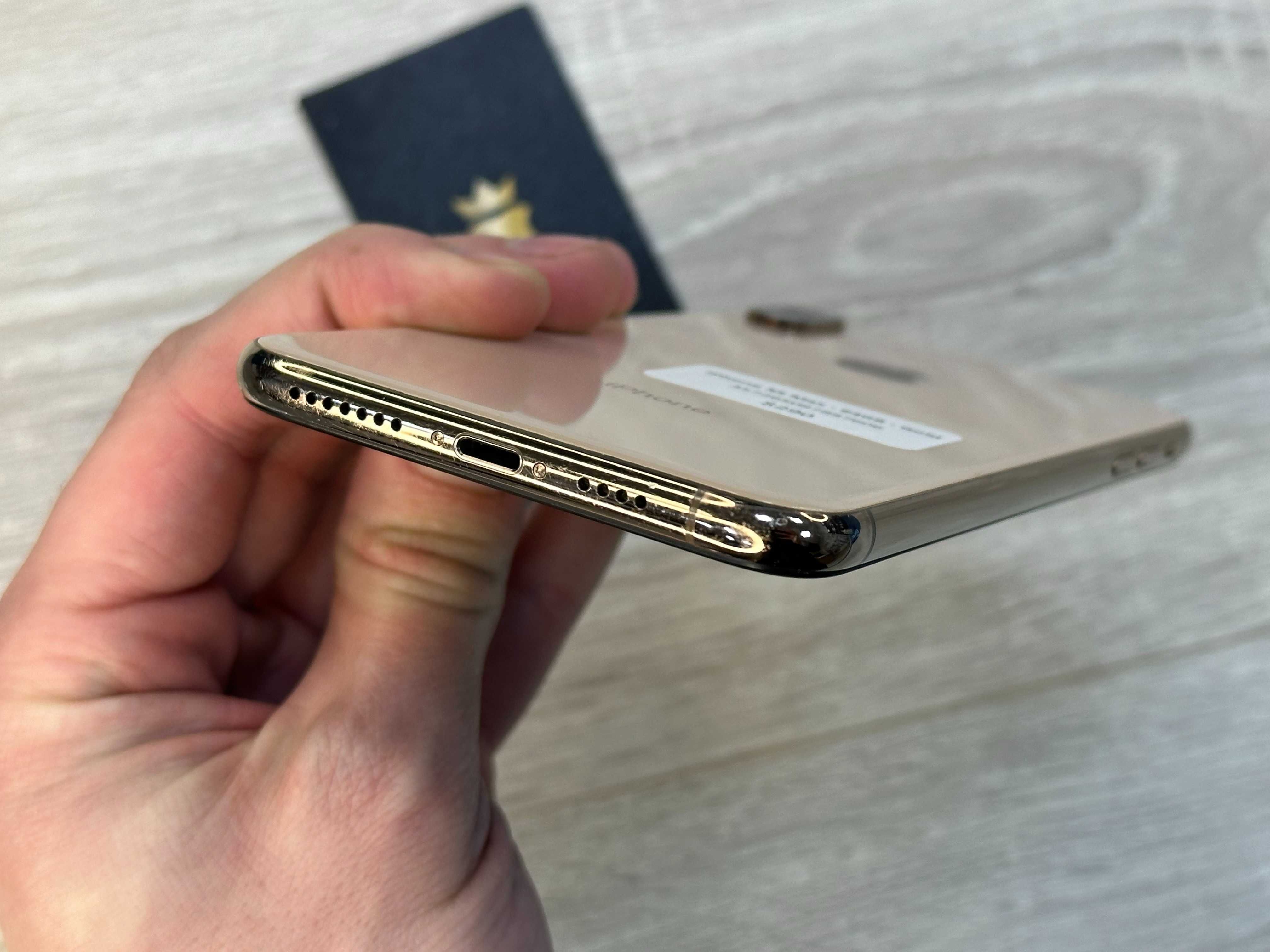 Apple iPhone XS Max - 64GB - Gold Neverlock 100% акумулятор