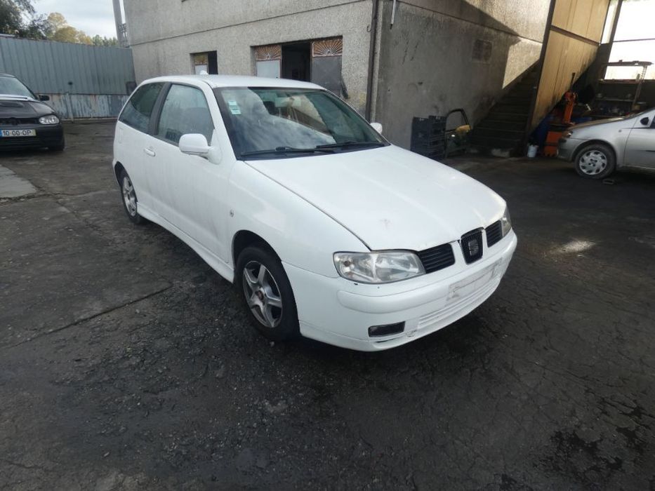 Seat Ibiza de 2001 para peças