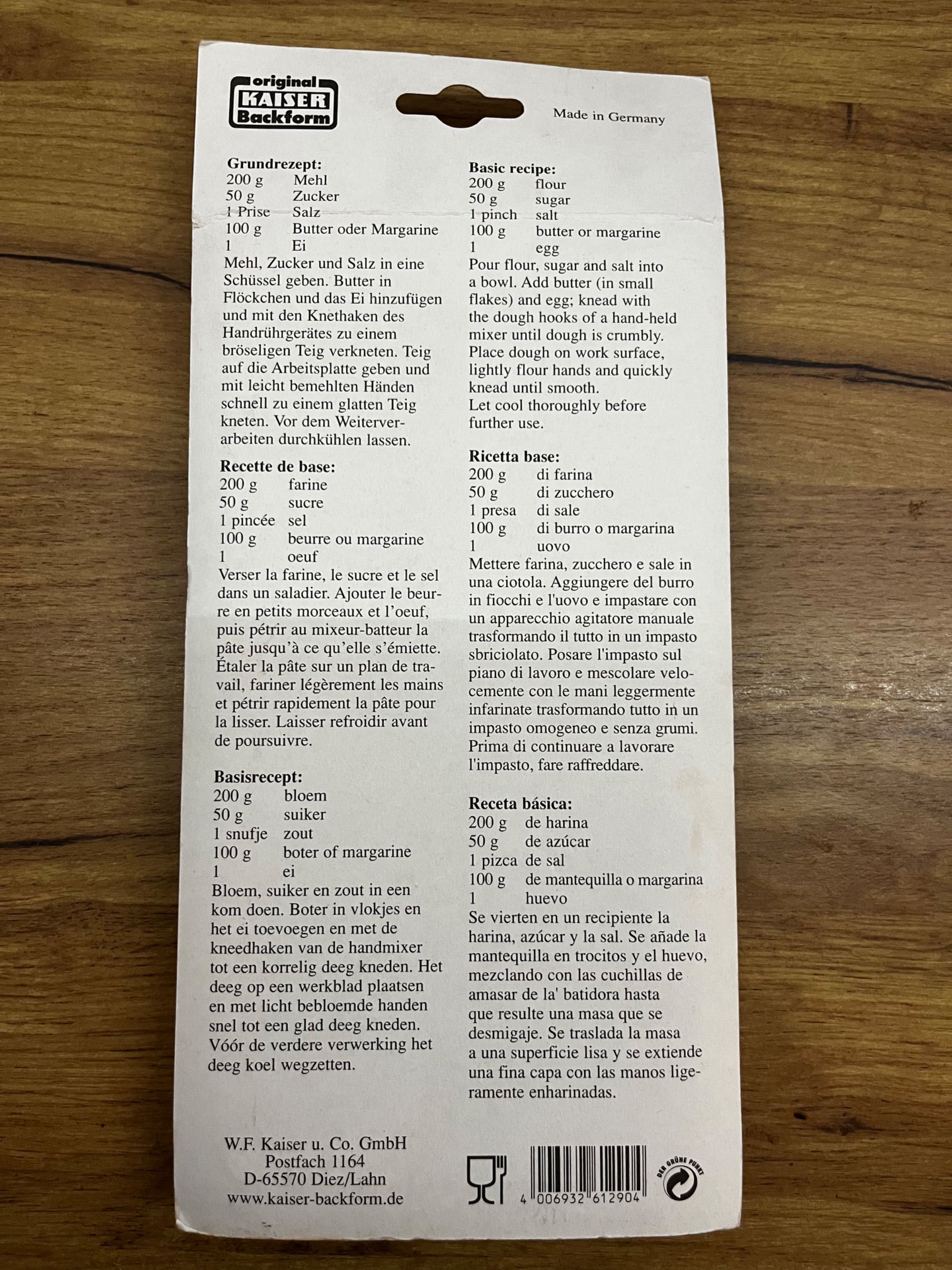 Zestaw foremek do ciastek Kaiser 8 sztuk, metalowych