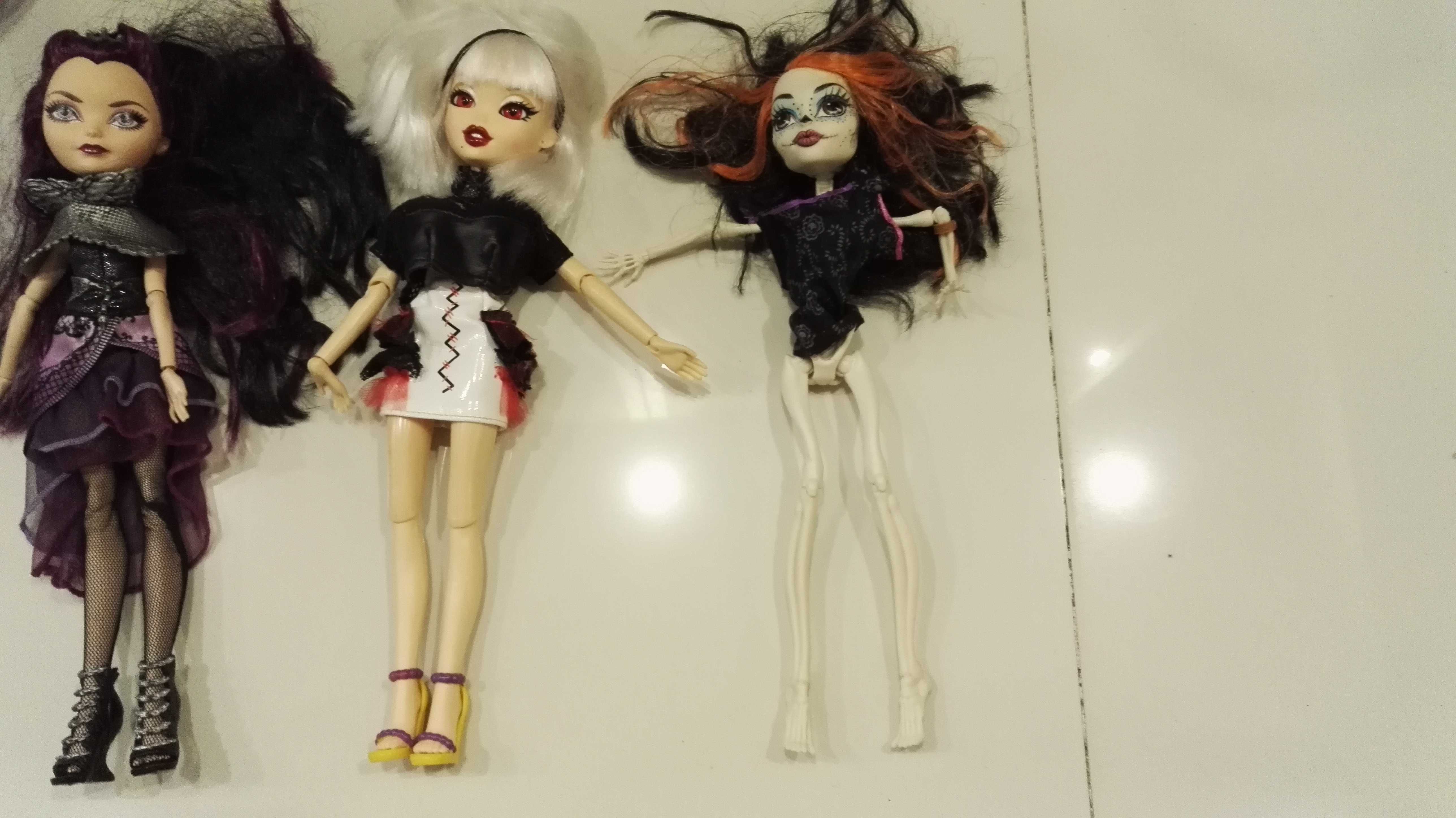 Lalki Monster High Ever After , Bratzillaz  ,4sztuki   < no 4