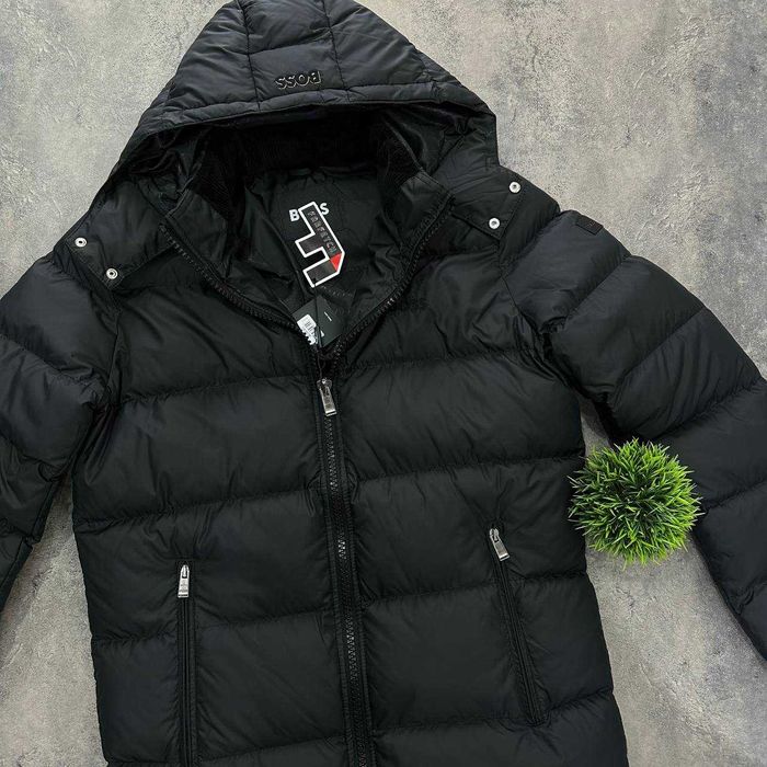 Зимова чоловіча куртка HUGO BOSS