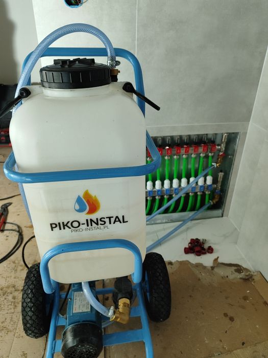 Odpowietrzanie/serwis ogrzewania podłogowego