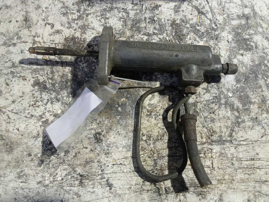 Робочий циліндр зчеплення Sprinter 901