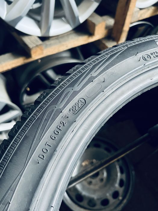 Шини Резина Зимові 23Рік 235 40 19 Nokian WR A4  2шт