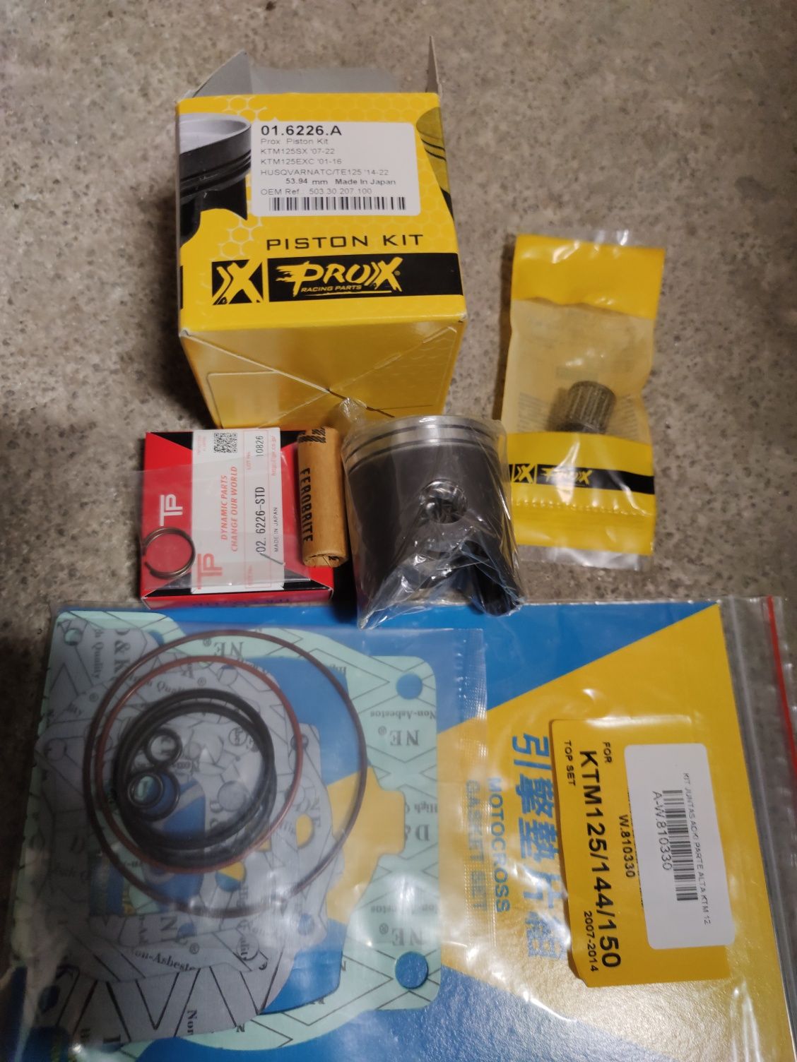 Pistão prox ktm 125 e husqvarna 125 tc e te 2014 a 2022 kit completo