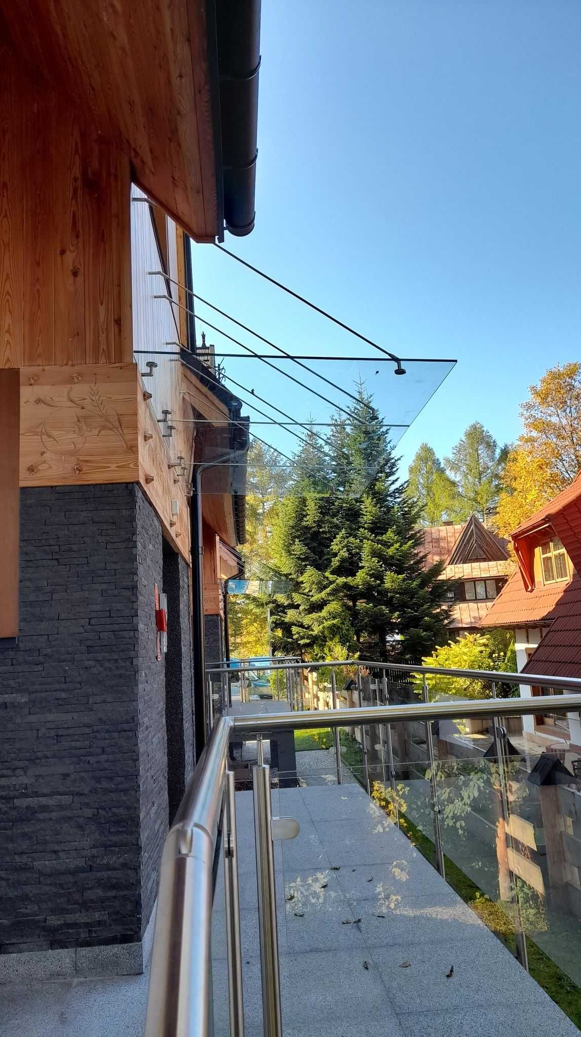 Daszek szklany nad drzwi wejściowe | Zadaszenie ze szkła