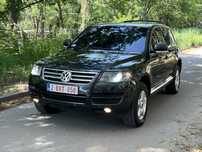 Volkswagen Touareg 2.5 Tdi, автомат, полный привод!