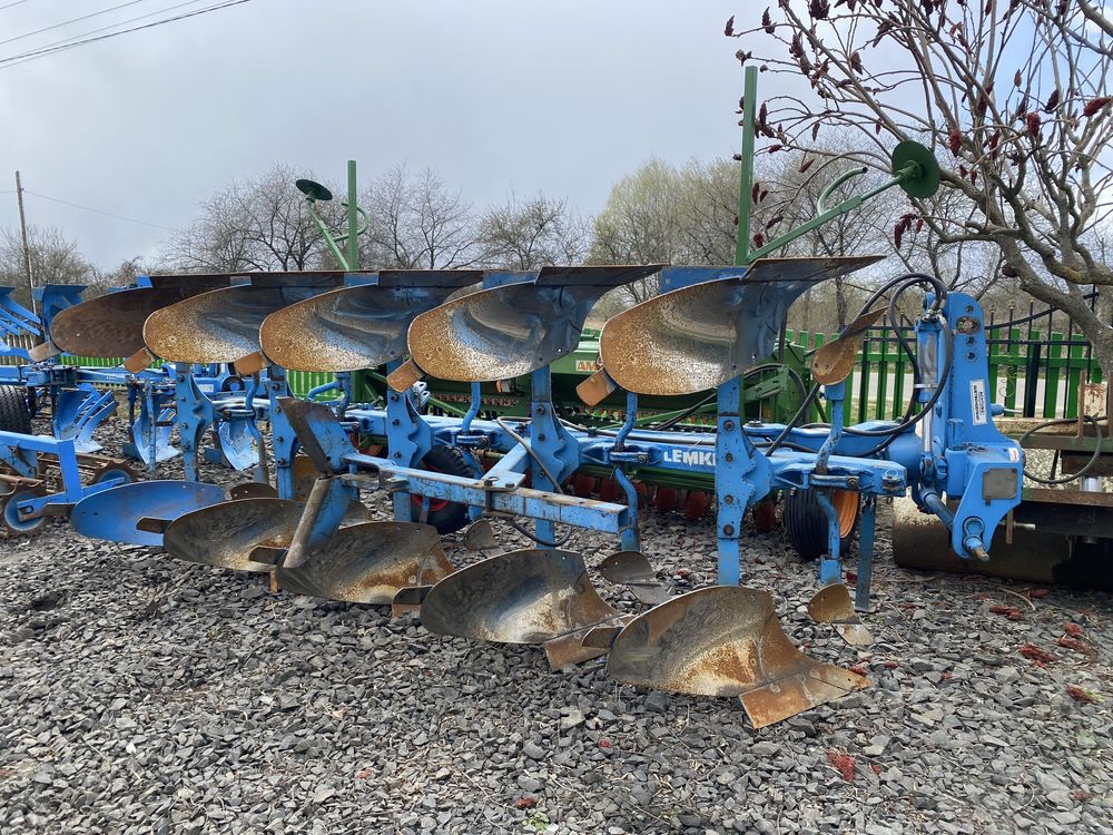 Плуг 5 корпусний полосовий Rabe Werk Albatros 140 як lemken europal