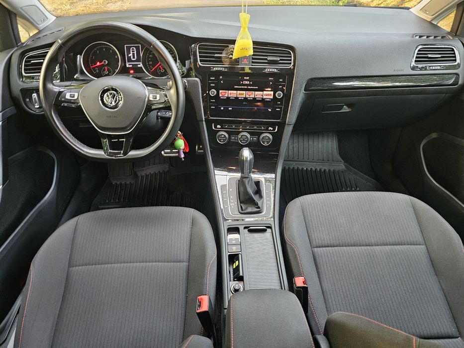 VW Golf 7 Kombi Automat 2017r