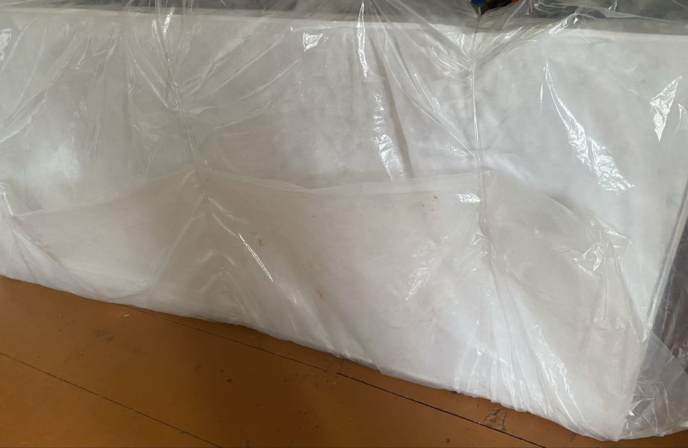 Продам два нових матраси.90/200