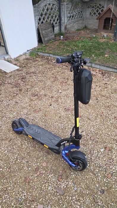 Hulajnoga elektryczna Kaabo mantis 8  niebieski