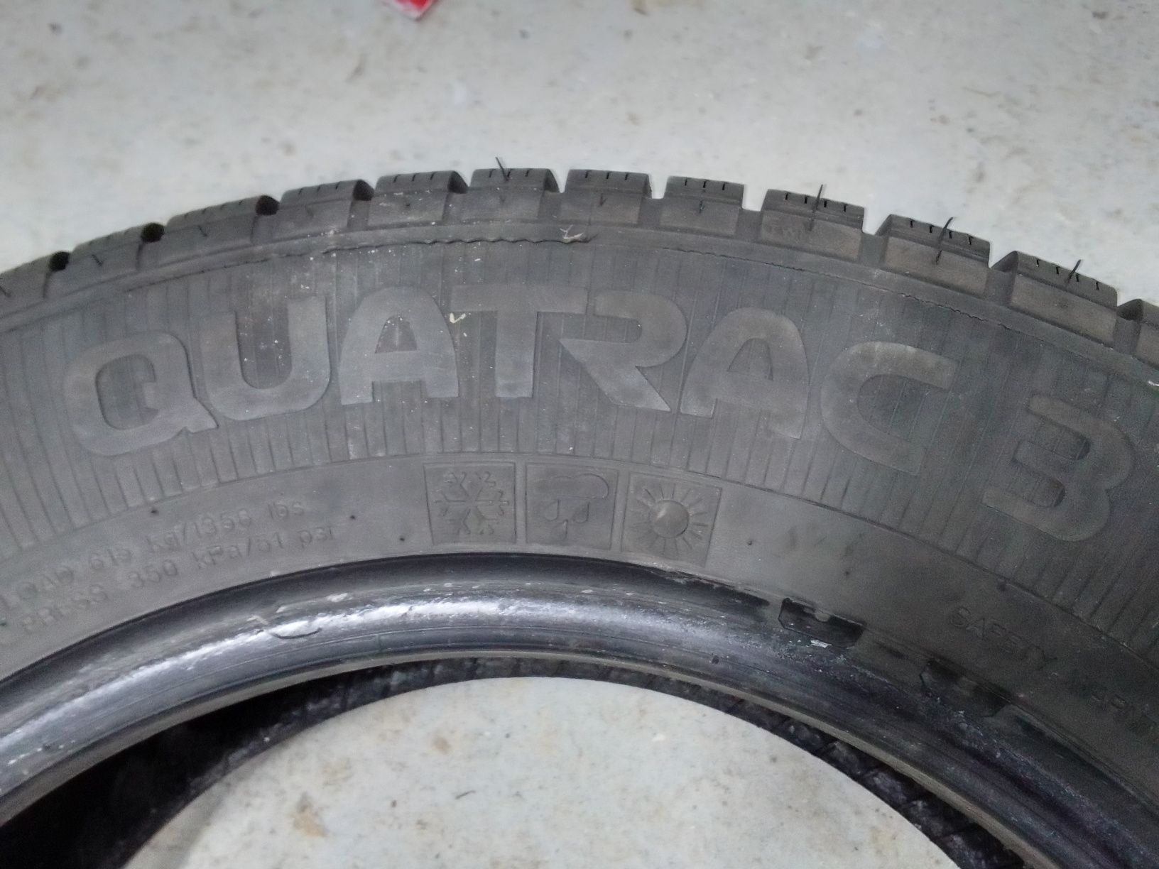 4 Opony wielosezonowe 195/65r15 VREDESTEIN 7mm