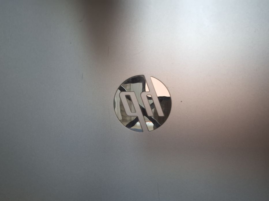 Ноутбук HP  ( можливий торг та обмін )