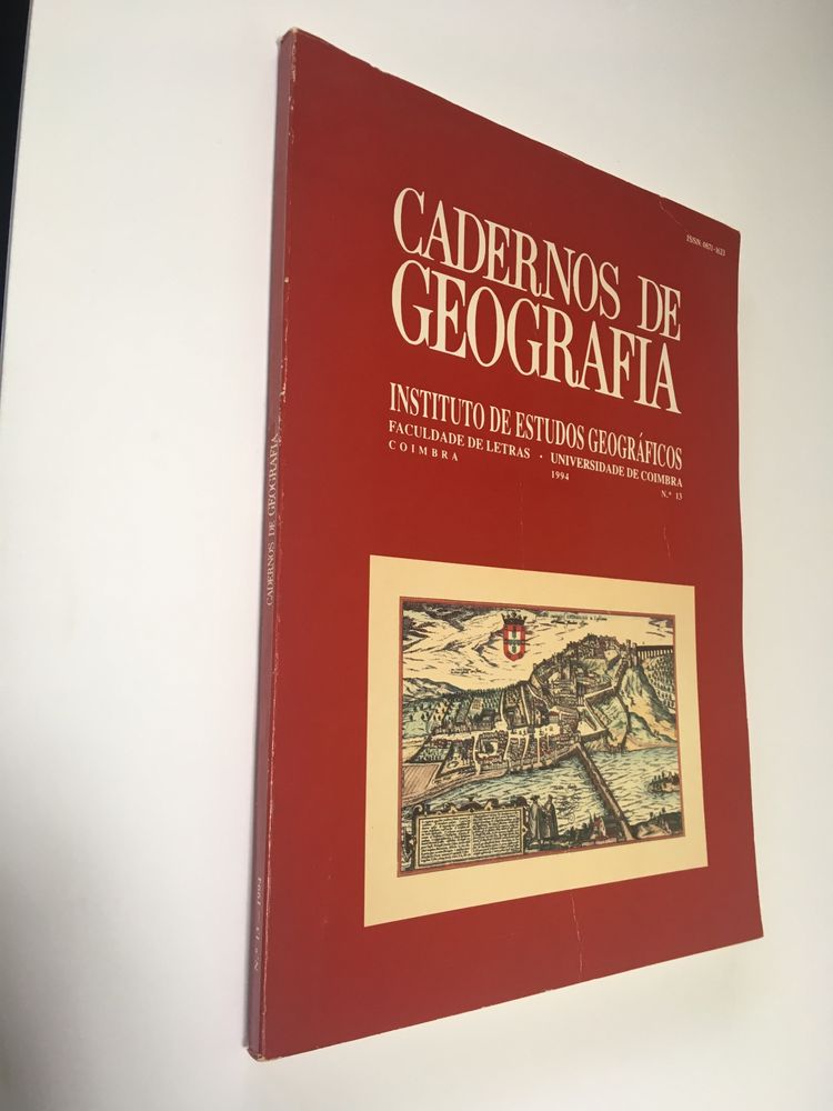 Cadernos de Geografia, n.º 13. Instituto de Estudos Geográficos