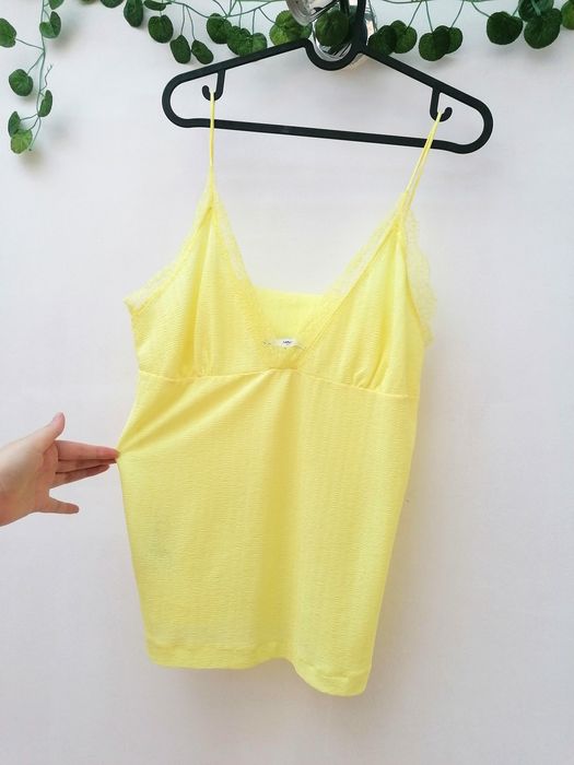 Blusa Amarela de Alças