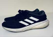 Tenis supernova Adidas