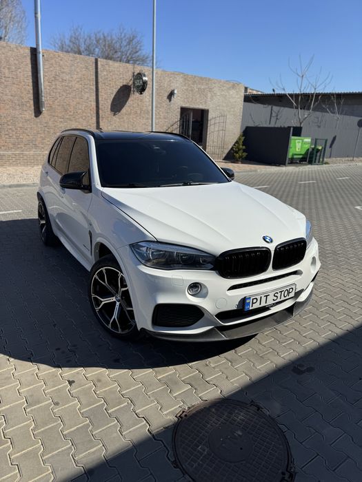 Продам БМВ  BMW X5 F15 M50D