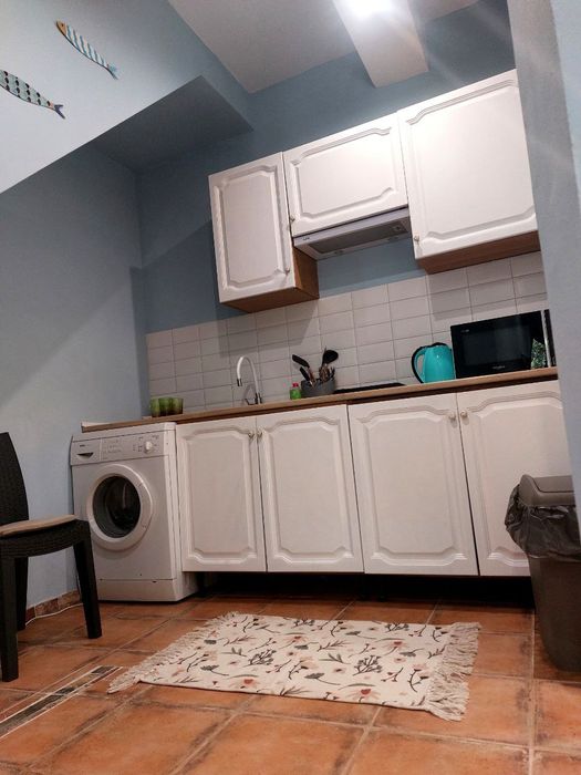 Продается готовый бизнес апарт отель с видом на море в Совиньоне