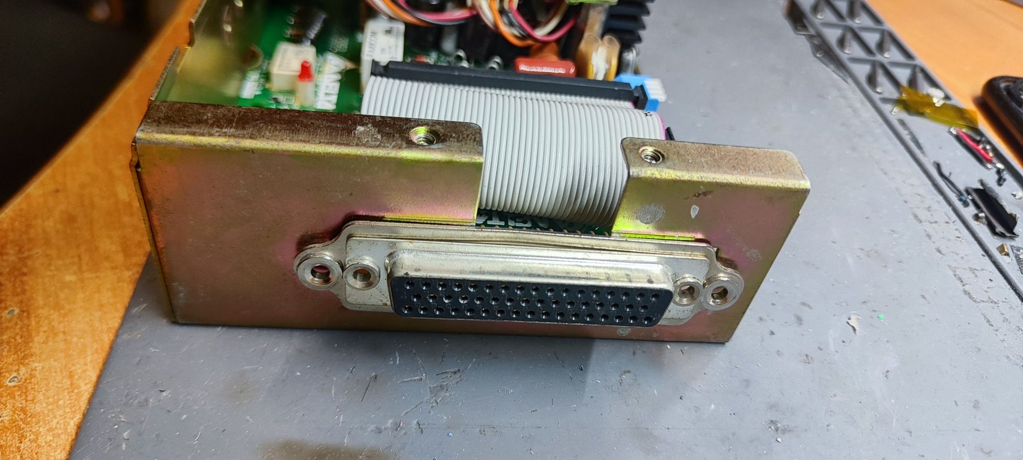 Устройство корпоративной сети и сервера DELTA ELECTRONICS CU-08D Q