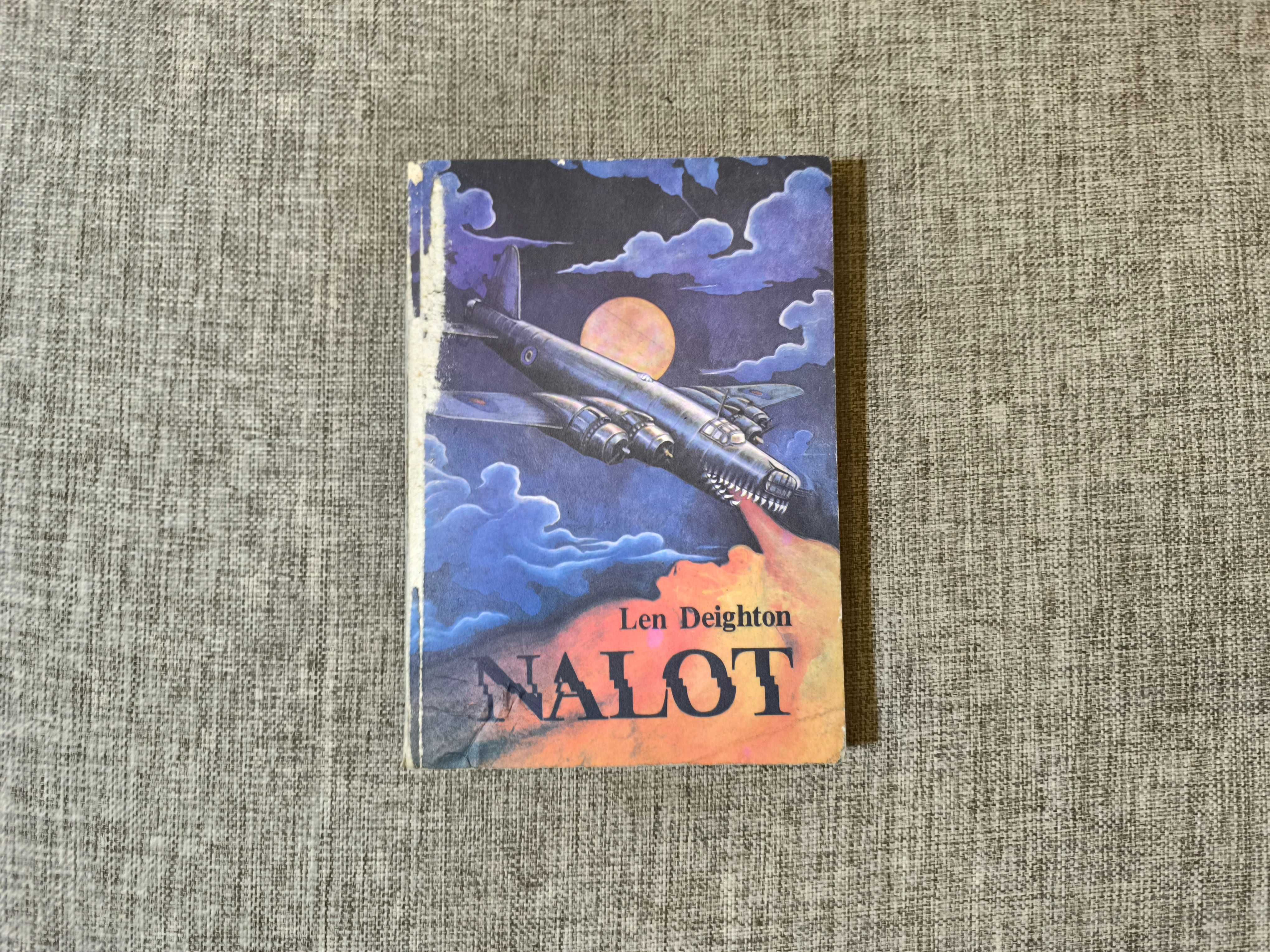 Len Deighton - Nalot