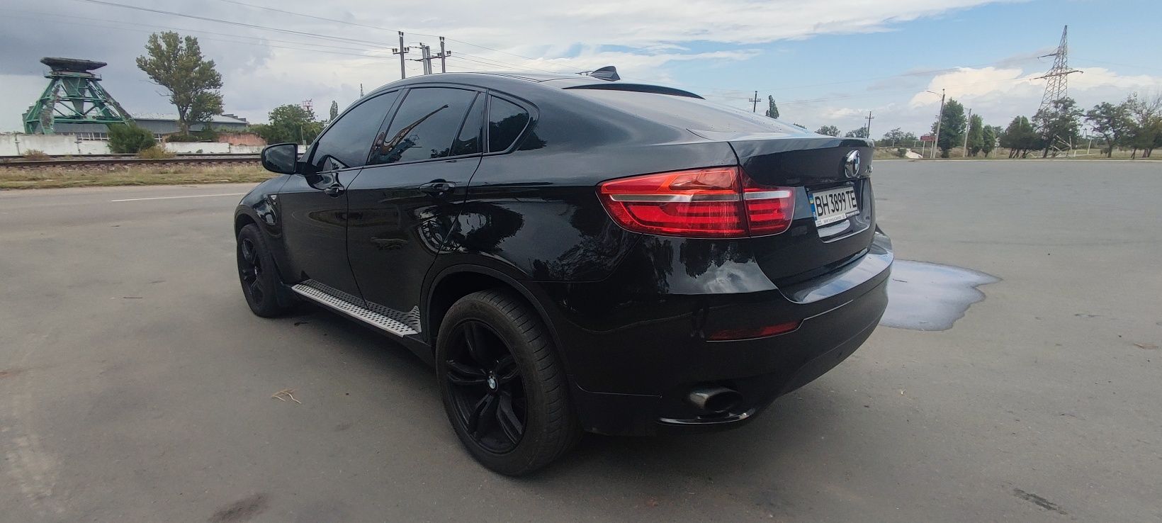 Продам BMW X6 2012