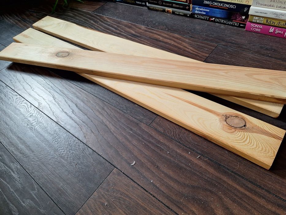 Listwa sosnowa cheblowana